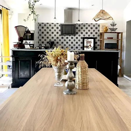 Villa Bastide Dou Pastre Family Friendly House
